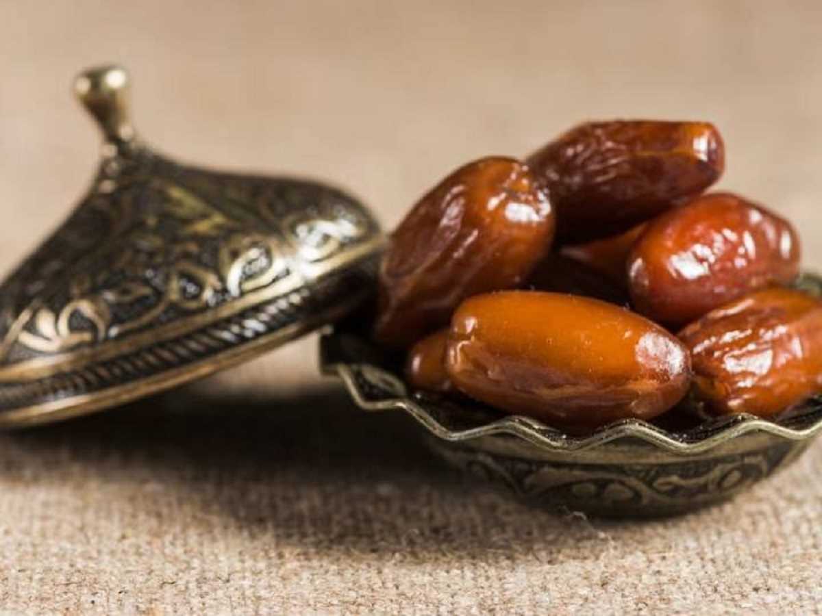 रमजान में खजूर खाकर ही क्यों खोला जाता है रोजा? पैगंबर मोहम्मद से क्या है कनेक्शन